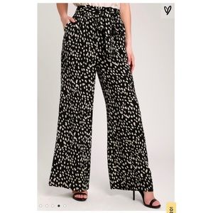 Lulu’s leopard wide leg pants